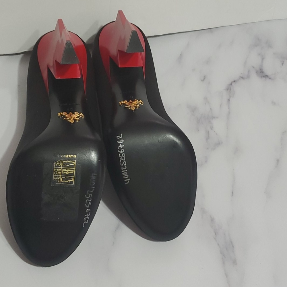 Prada satin black and red pumps size 40 NEW - Picture 7 of 8